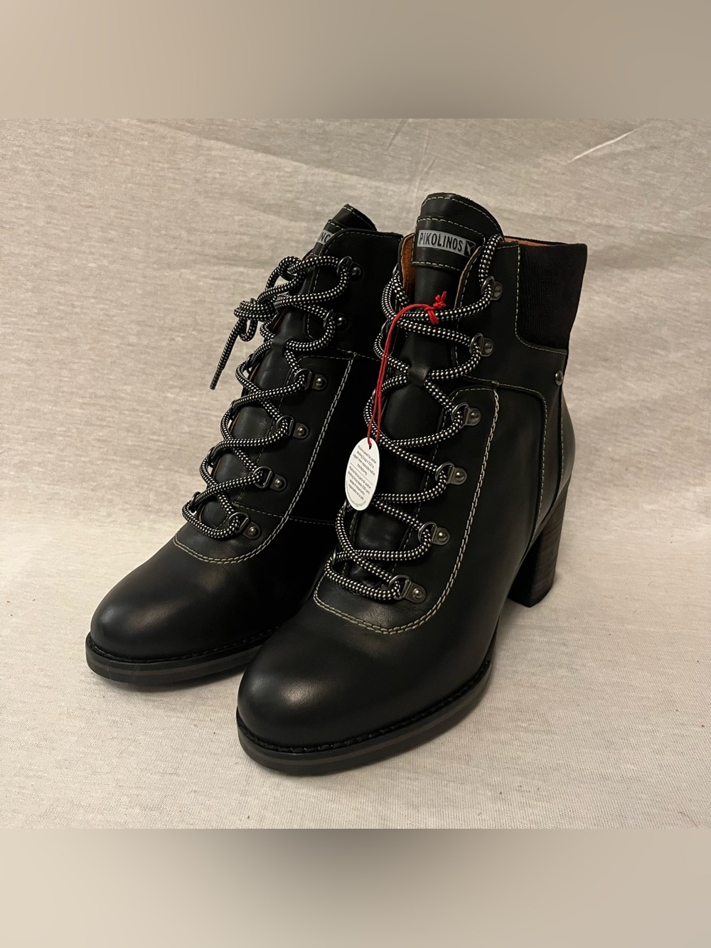 Pikolinos Pompeya Black Leather Lace-Up Ankle Boots Block Heel